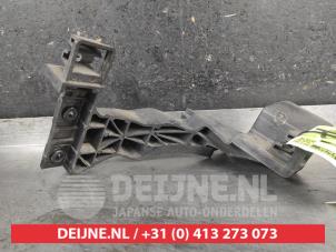 Kia Ceed Headlight bracket O703003 photo 2