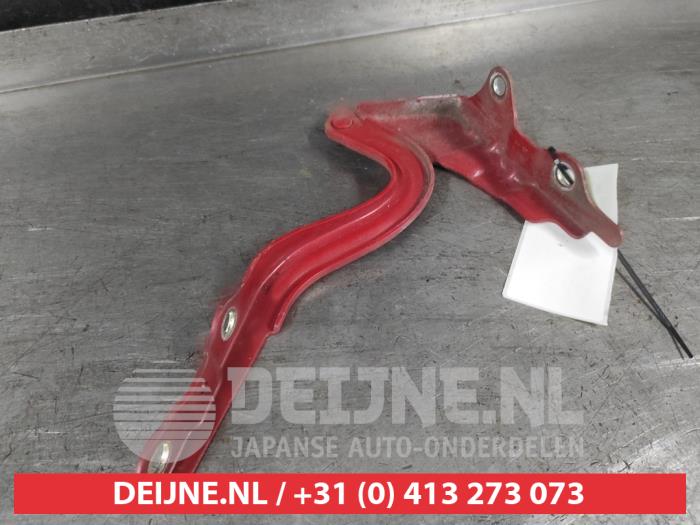 Kia Ceed Motorkap Scharnier O703006