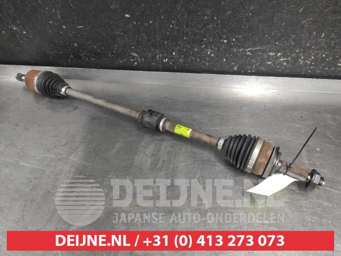 Hyundai I20 Aandrijfas rechts-voor O703042