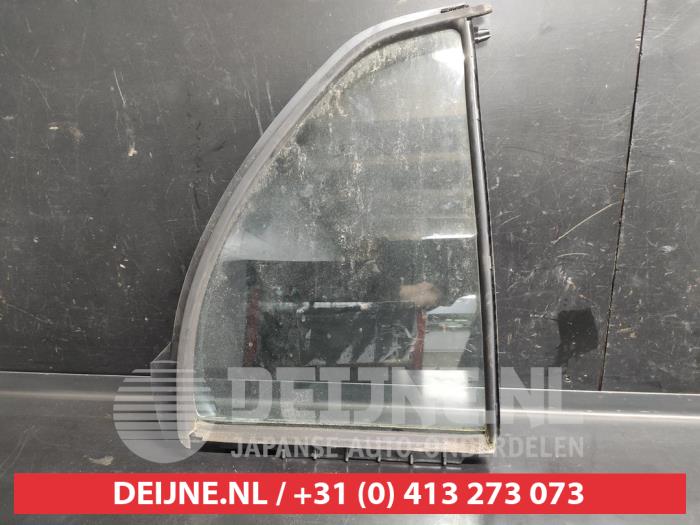 Toyota Yaris Rear quarter light, left right O703149