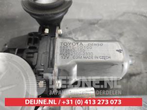 Toyota Yaris Window mechanism 4-door, front right O703155 photo 3