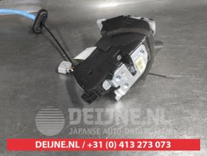 Kia EV6 Front door lock mechanism 4-door, right O703068 photo 2