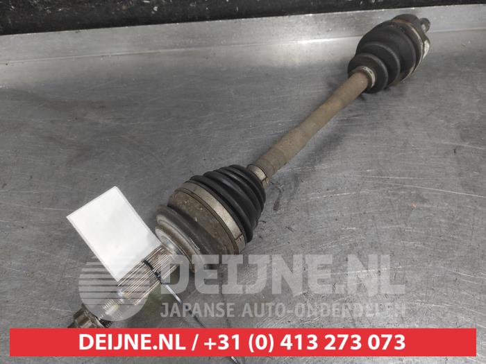 Toyota Verso-S Antriebswelle links vorne O703193