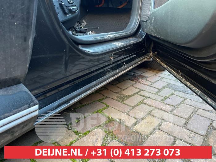 Kia EV6 Seitenschürze rechts O703080