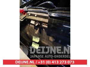 Toyota Rav-4 Achterklep O703208 foto 2