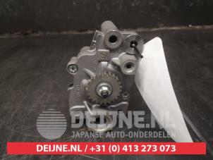 Nissan Qashqai Ölpumpe O703230 foto 2
