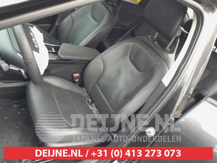 Kia EV6 Armlehne O703095