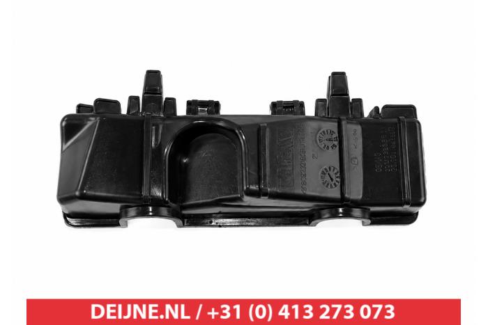Hyundai I20 Bumpersteun rechts-voor O9990009760