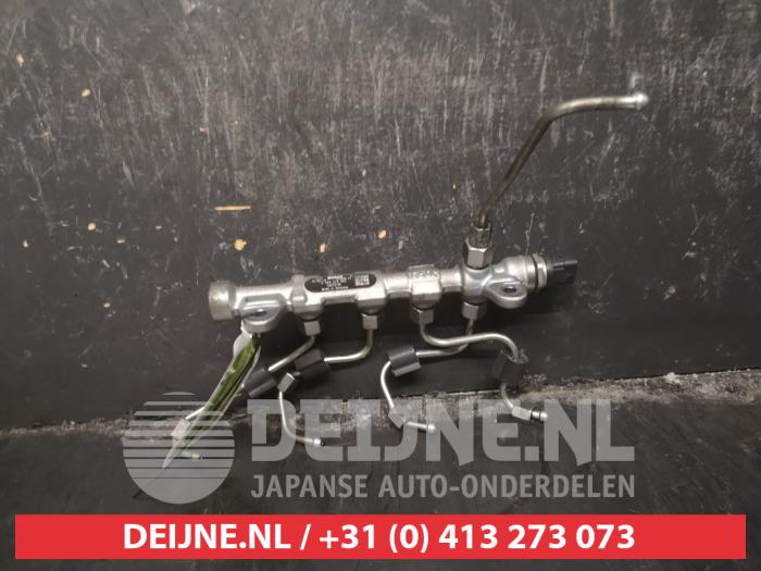 Gebruikte Injector brug Suzuki Vitara (LY/MY) 1.6 16V DDiS AllGrip Prijs op aanvraag aangeboden door V.Deijne Jap.Auto-onderdelen BV