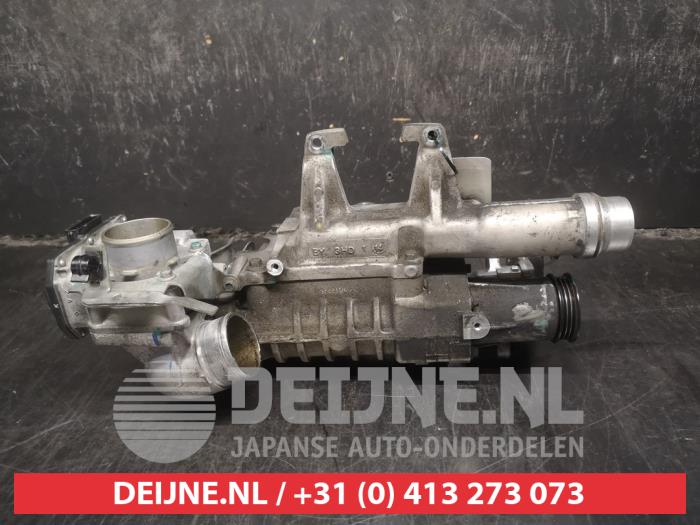 Gebruikte Compressor Nissan Micra (K13) 1.2 12V DIG-S Prijs op aanvraag aangeboden door V.Deijne Jap.Auto-onderdelen BV