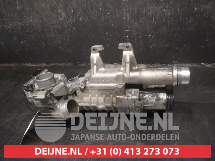 Gebruikte Compressor Nissan Micra (K13) 1.2 12V DIG-S Prijs op aanvraag aangeboden door V.Deijne Jap.Auto-onderdelen BV