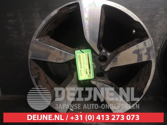 Nissan Qashqai Wheel O703413