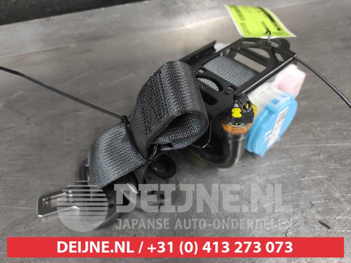 Toyota Yaris Sicherheitsgurt links hinten O703426