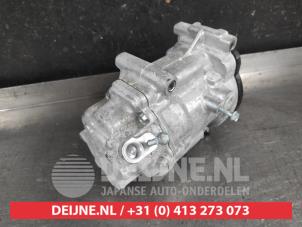 Toyota Yaris Air conditioning pump O703433 photo 2