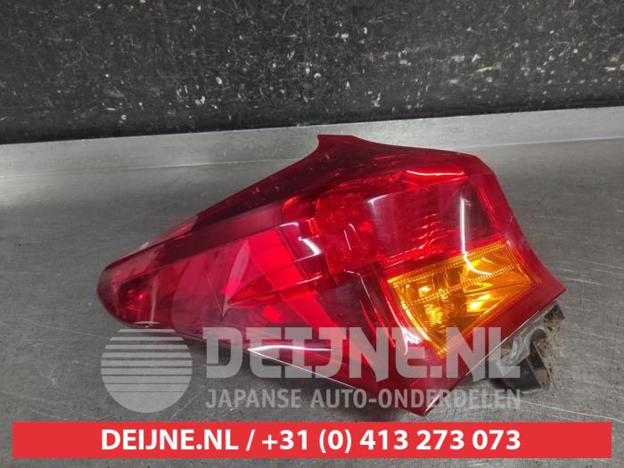 Toyota Auris Rücklicht links O703464