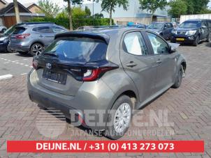 Gebruikte Antenne Toyota Yaris IV (P21/PA1/PH1) 1.5 12V Hybrid 115 Prijs € 50,00 Margeregeling aangeboden door V.Deijne Jap.Auto-onderdelen BV