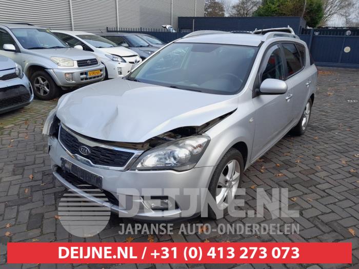 Kia Ceed Kotflügel links vorne O703508