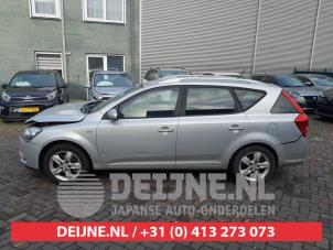 Kia Ceed Front wing, left O703508 photo 2