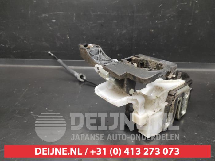 Kia Ceed Deurslot Mechaniek 4Deurs rechts-voor O703533