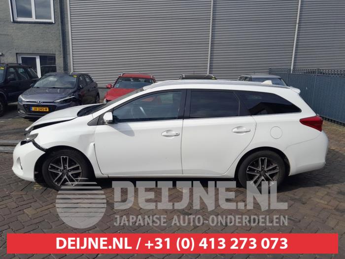 Toyota Auris Türscheibe 4-türig links hinten O703568