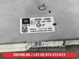 Toyota Rav-4 Radio amplifier O703635 photo 2