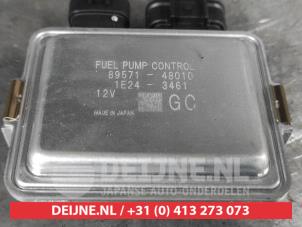 Toyota Rav-4 Kraftstoffpumpe Modul O703637 foto 2