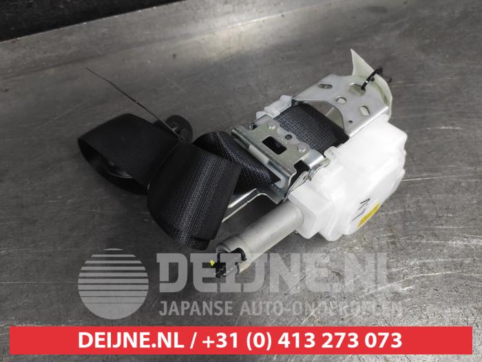 Toyota Rav-4 Sicherheitsgurt links vorne O703644