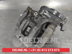 Toyota Rav-4 Rear brake calliper, right O703663 photo 2