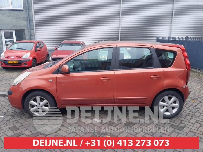 Nissan Note Zusätzliches Fenster 4-türig links hinten O703694