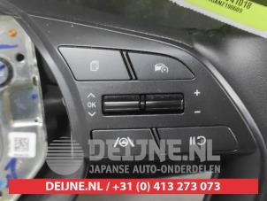 Hyundai I20 Lenkrad O703840 foto 3
