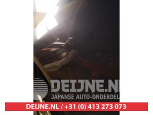 Mitsubishi Grandis Front wing, left O703942 photo 2