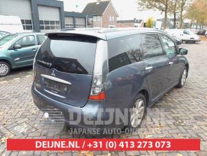 Mitsubishi Grandis Heckklappe O703957 foto 2