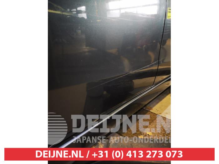 Mitsubishi Grandis Tür 4-türig rechts hinten O703962