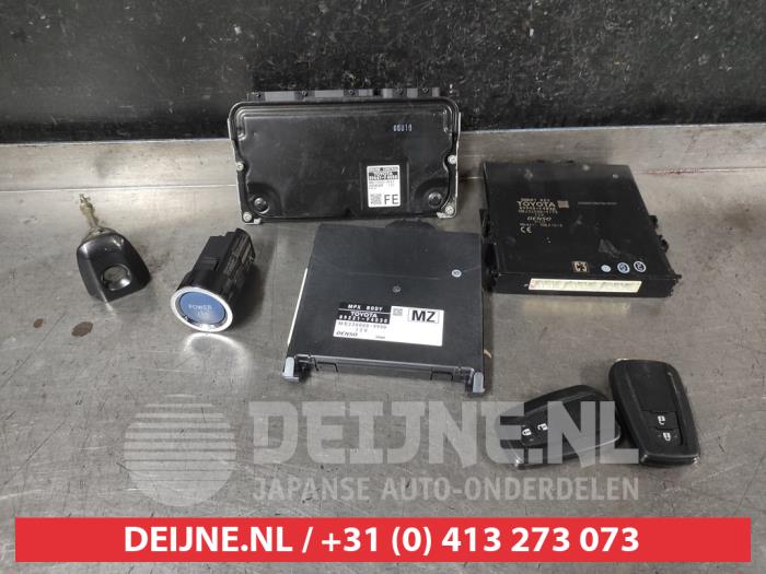 Toyota C-HR Schlossset Zylinder (komplett) O704015