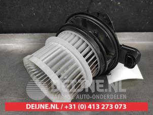 Toyota C-HR Kachel Ventilatiemotor O704028 foto 2