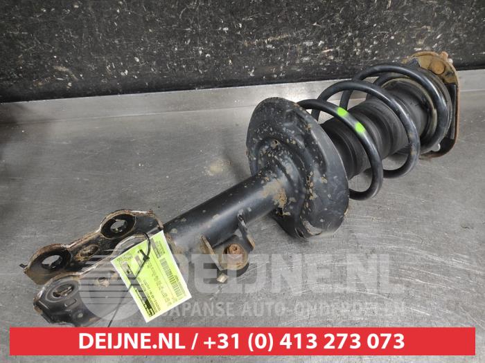 Toyota C-HR Stoßdämpferstrebe rechts vorne O704037