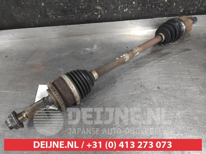 Hyundai I20 Aandrijfas links-voor O704057