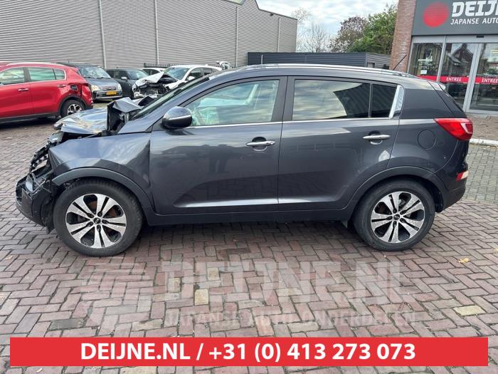 Kia Sportage Portier 4Deurs links-voor O704102