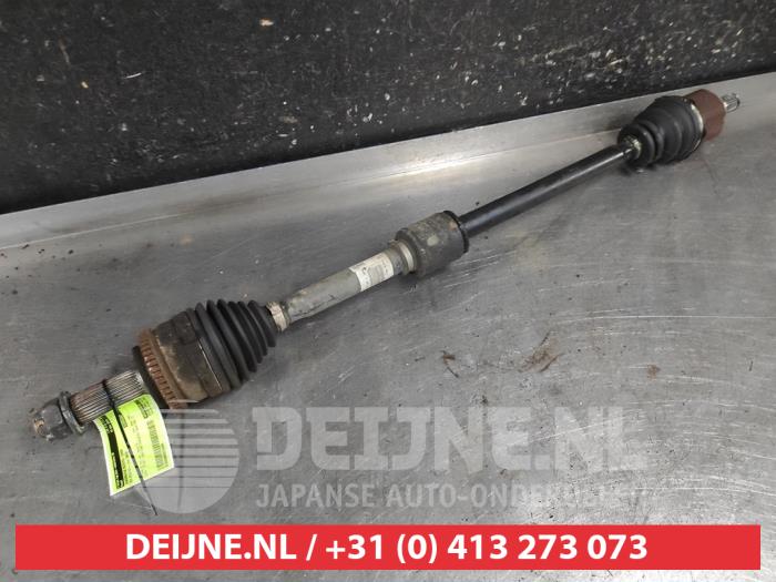 Kia Ceed Front drive shaft, right O704184