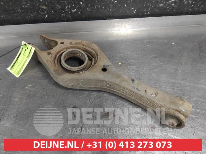 Kia Ceed Draagarm rechts-achter O704194