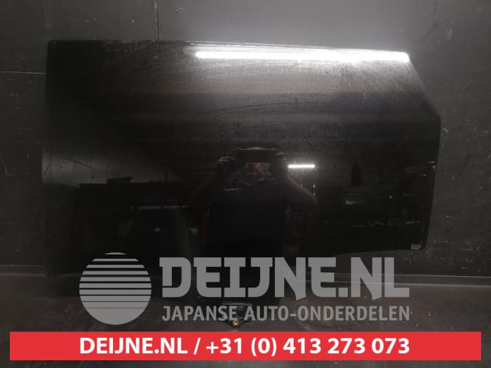 Kia Niro Türscheibe 4-türig links hinten O704204