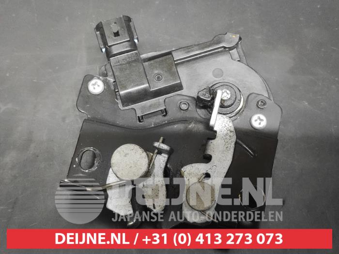 Nissan Leaf Bonnet lock mechanism O704245
