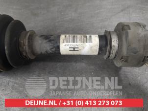 Toyota Auris Antriebswelle links vorne O704248 foto 2