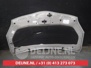Toyota Prius Bonnet O704408 photo 2