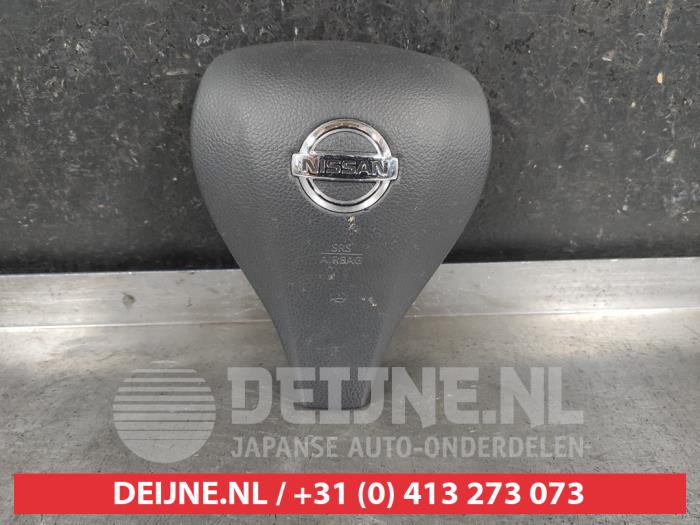 Nissan Qashqai Left airbag (steering wheel) O704576
