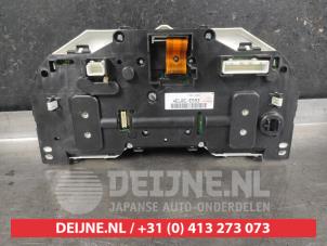Nissan Qashqai Tacho - Kombiinstrument KM O704582 foto 2