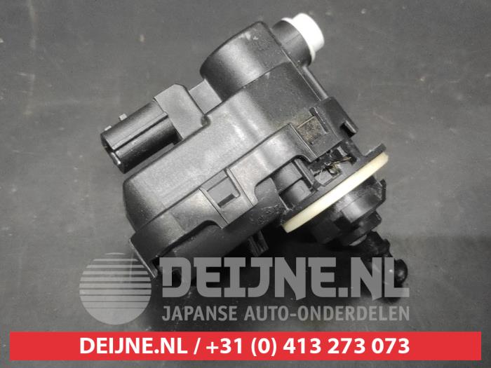 Toyota C-HR Scheinwerfermotor O704618