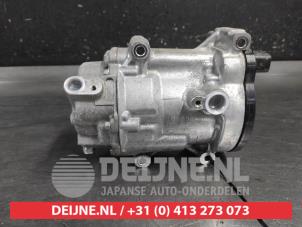 Gebruikte Pomp Airco Toyota Yaris IV (P21/PA1/PH1) 1.5 12V Hybrid 115 Prijs op aanvraag aangeboden door V.Deijne Jap.Auto-onderdelen BV