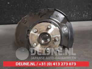 Toyota Yaris Knuckle, front right O704634 photo 2
