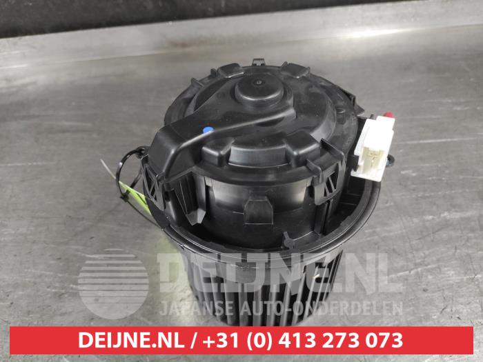 Nissan Leaf Heizung Belüftungsmotor O704707